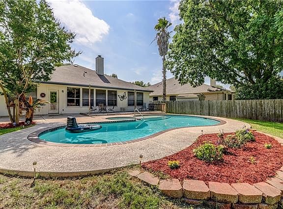 2nd image of 1737 Jerusalem Dr