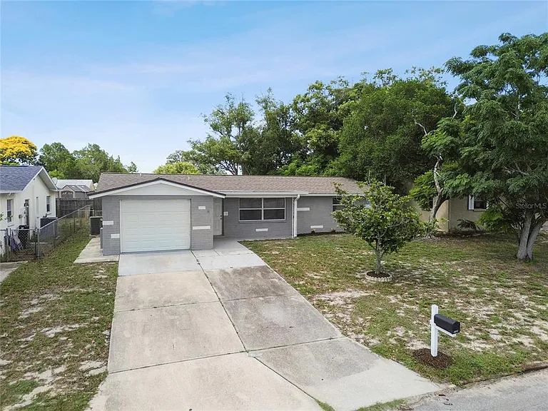 7721 Arbordale Dr — Photo 30