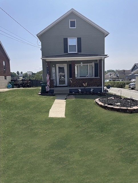1st image of 750 Glenn St