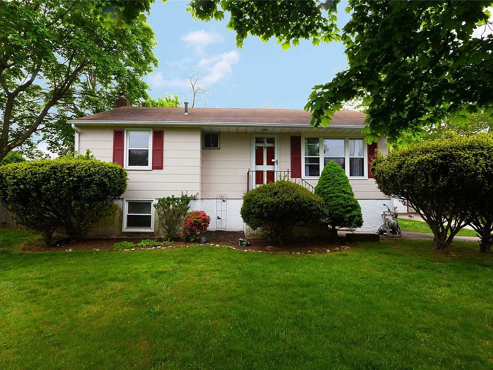 1st image of 142 Bayview Dr