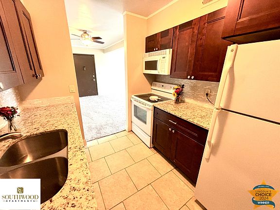 3rd image of 4410 S 27th St #E