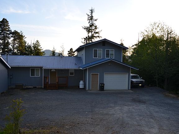 2nd image of 373 Forest Park Dr