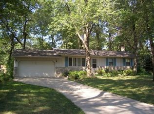 806 Oak Cir, Princeton, MN 55371