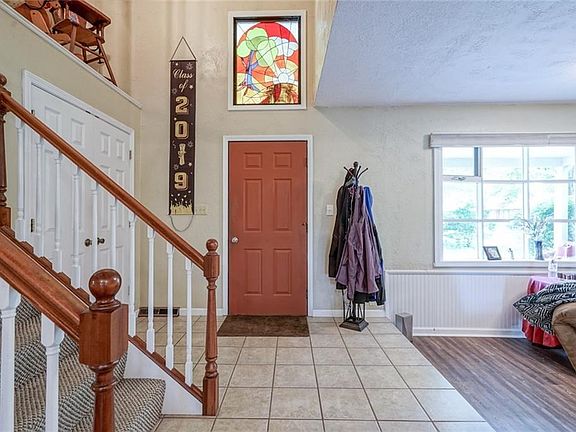 5th image of 9376 N Kingbird Ct