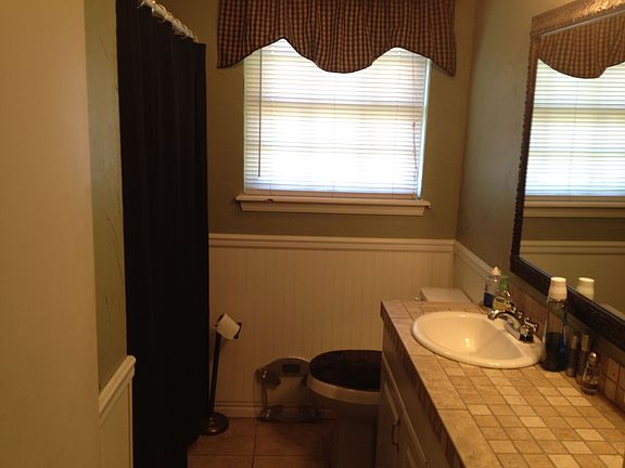 wainscoat & tile countertop
