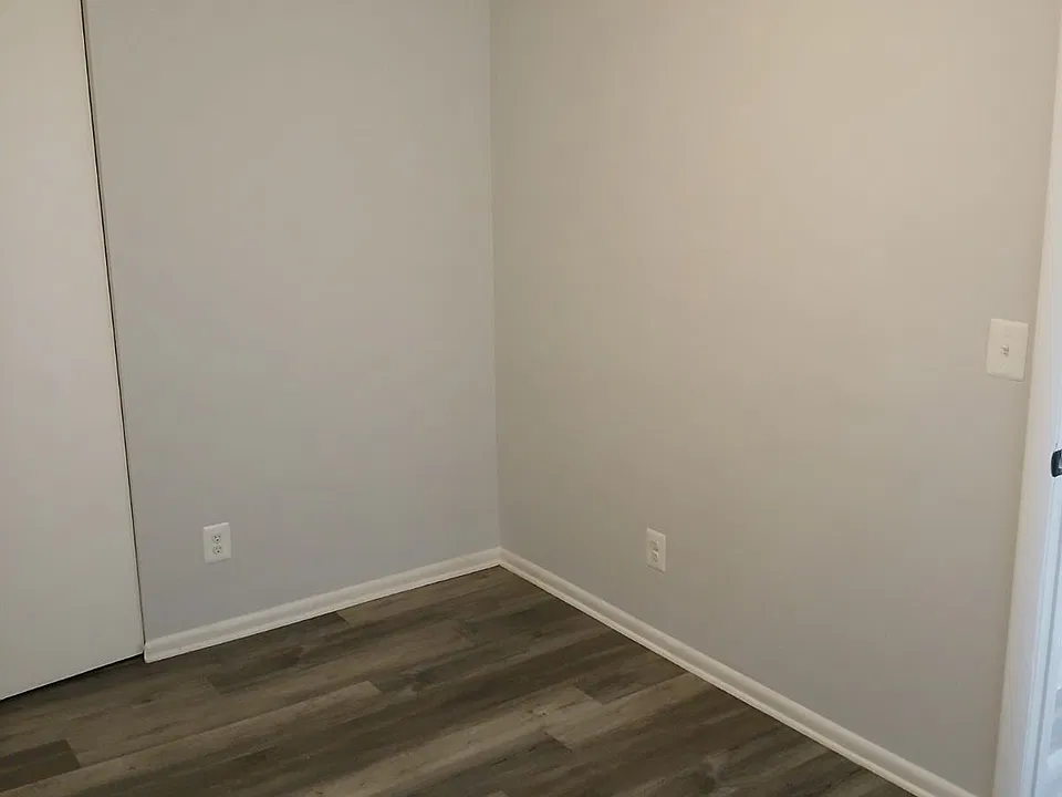 85 Pennsylvania Ave #5