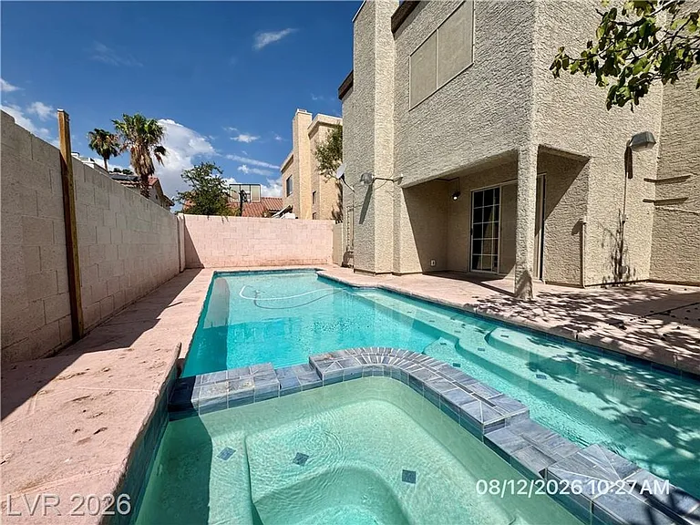 8621 Lyla Rae Cir — Photo 36
