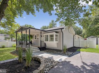 8016 Stone Haven Dr, Glen Burnie, MD 21060