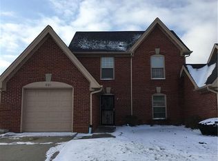 8181 Heritage Commons Dr, Indianapolis, IN 46219