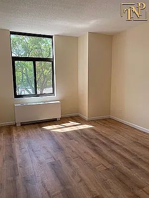 3rd image of 3111 Ocean Pkwy APT 2D
