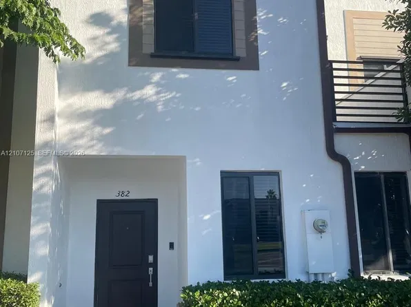 382 NE 208th Ter #382, Miami, FL 33179