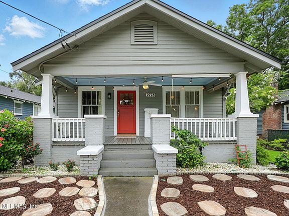 2nd image of 2778 DELLWOOD Avenue