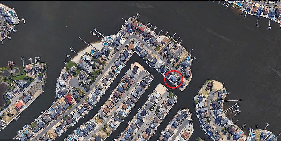 2nd image of 391 Aldo Dr