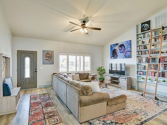 5th image of 115 Red Tail Boulevard