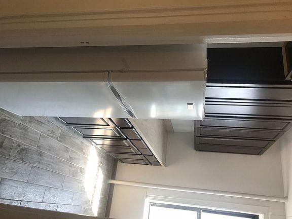 2nd image of 7609 Broadway #3Z