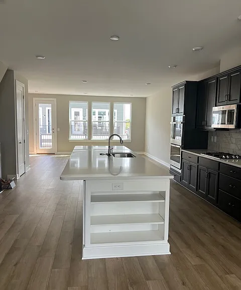 7241 Otley Dr — Photo 9
