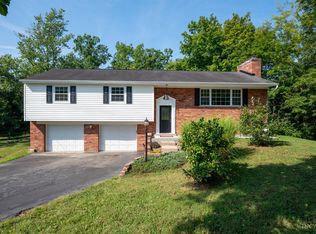 5447 S Garrett Dr, Milford, OH 45150
