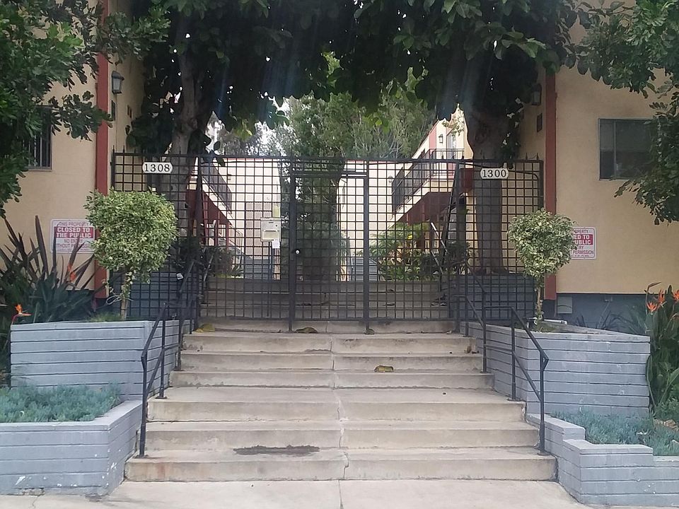 1st image of 1308 N Curson Ave APT 3