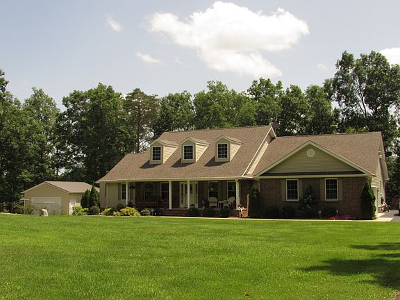 3rd image of 362 W Creek Dr