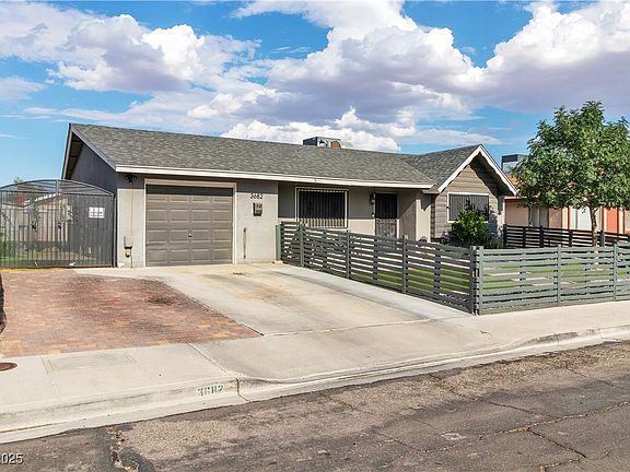 2nd image of 3682 Deer Creek Way