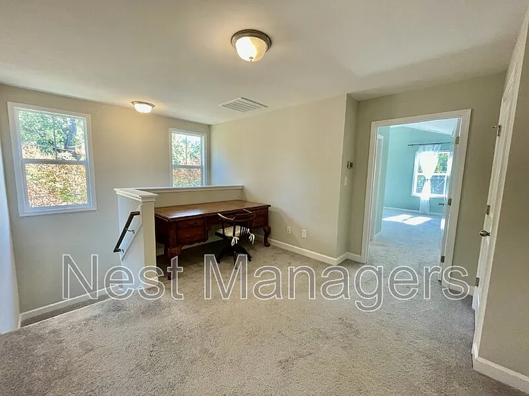 1102 Norwood St — Photo 22