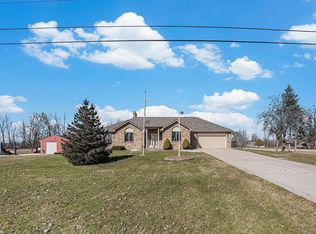 61989 Schoenherr Rd, Washington, MI 48094
