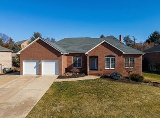 3207 Barrington Dr, Harrisonburg, VA 22801