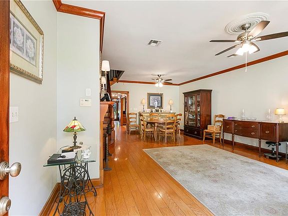 5th image of 2635 S Carrollton Ave