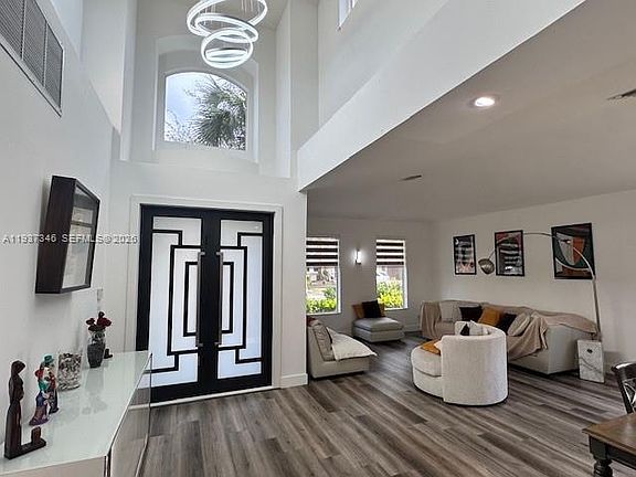 3rd image of 19232 N Gardenia Ave #19232