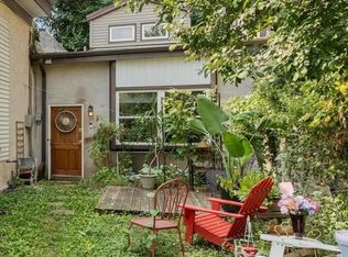 539 Carpenter Ln #R3, Philadelphia, PA 19119