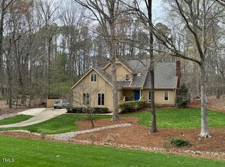 900 Kinsdale Dr, Raleigh, NC 27615