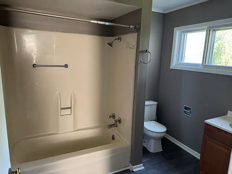 115 Millview St #A — Photo 6
