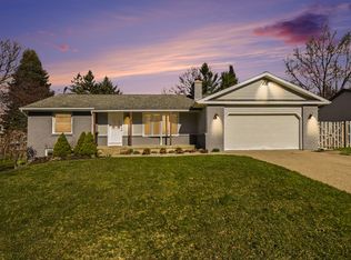 6593 Crownpointe Dr SW, Byron Center, MI 49315