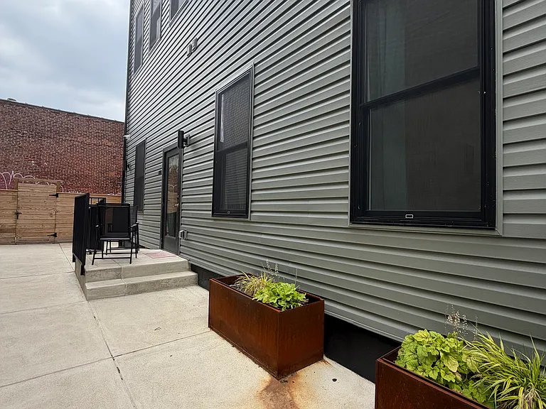 1700 Frankford Ave #A — Photo 10