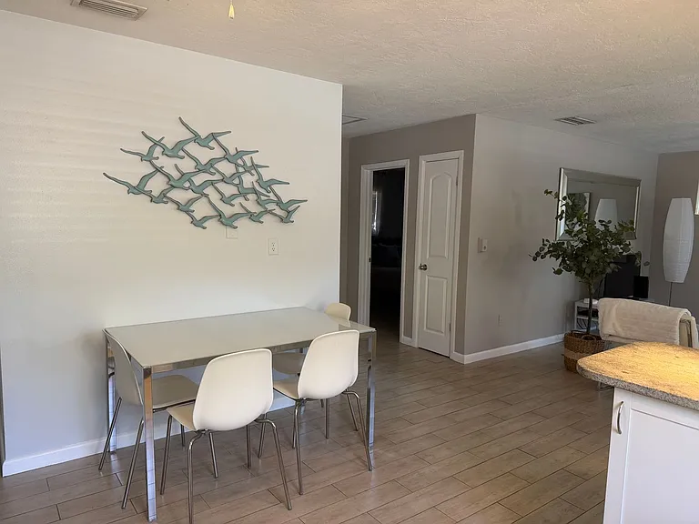 2013-2015 Tetlow Pl — Photo 13