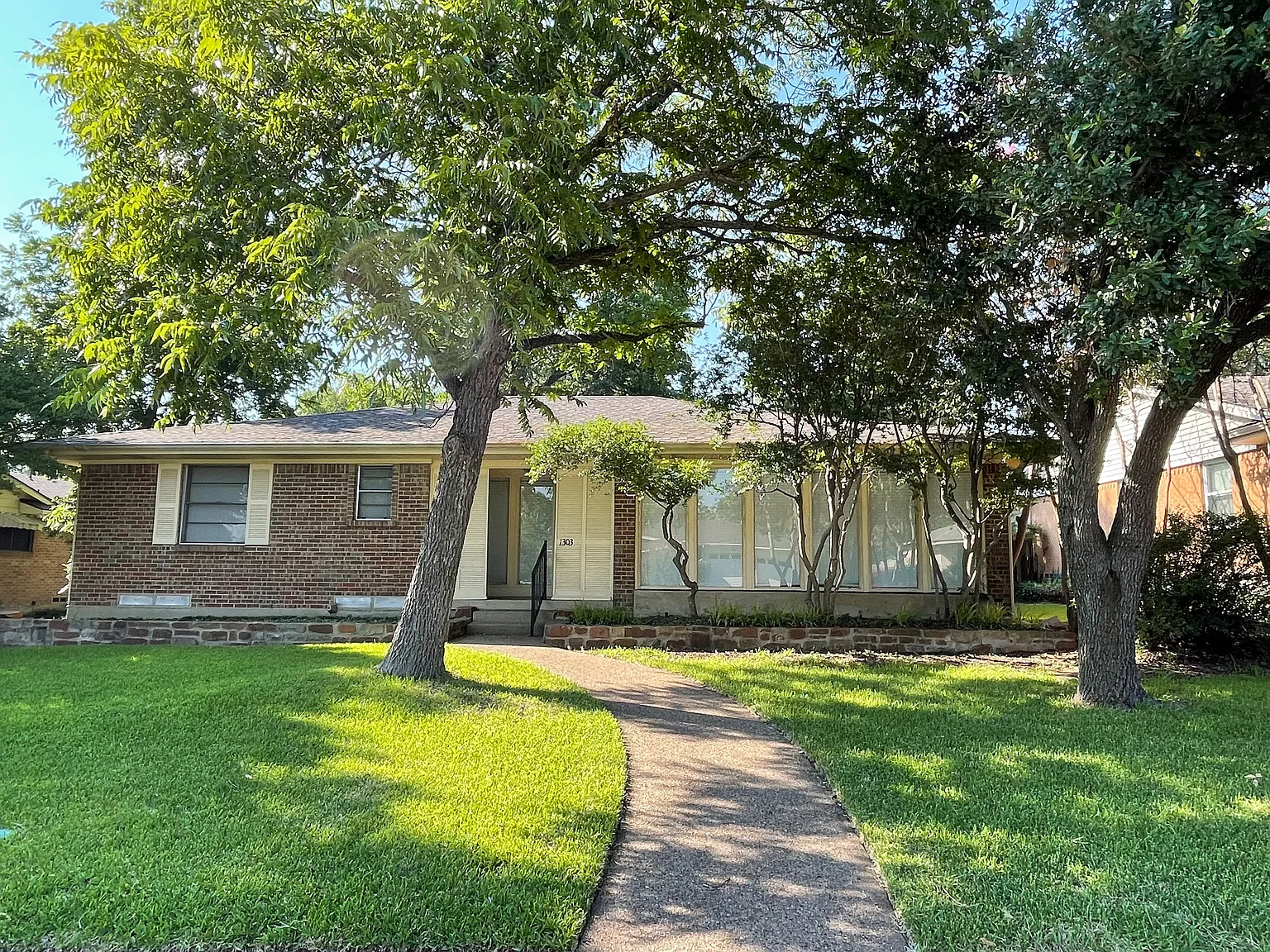 3 bed, 1440 sqft, $2,475 — Photo 4