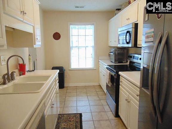 5th image of 215 Waverly Ct