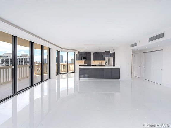 5th image of 2000 Island Blvd APT 2901