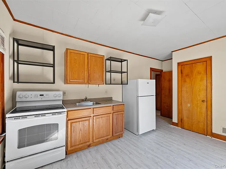 443 Sackett Lake Rd #16-3 — Photo 4