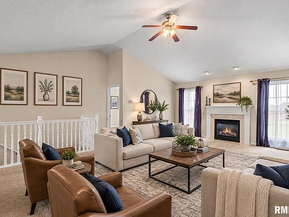 2nd image of 2704 Johnathan Pl