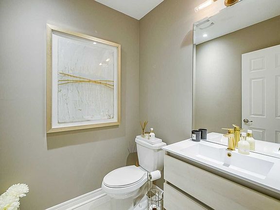5th image of 3060 Eberly Woods Dr