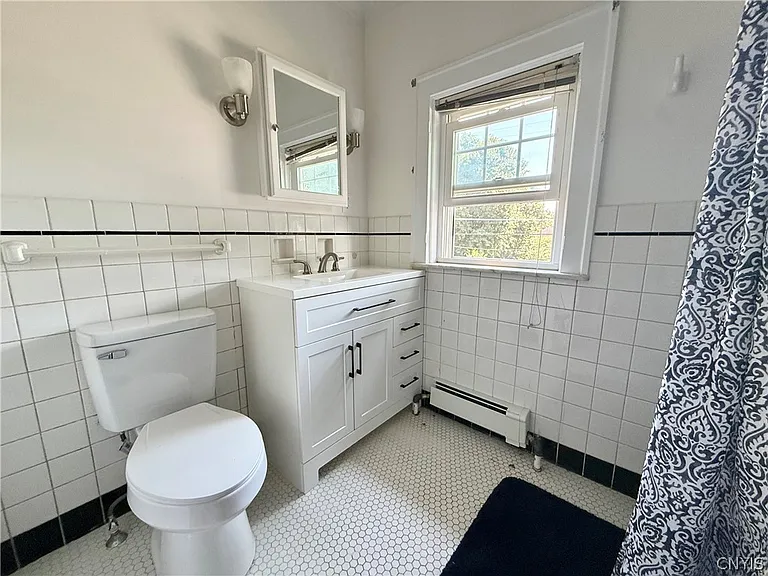 203 Keyes Ave — Photo 34
