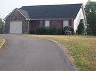 723 Spring Meadows Ln, Lebanon, TN 37087