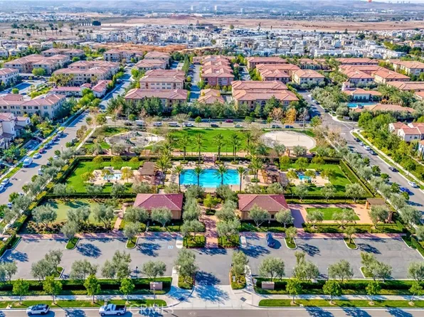 709 Trailblaze, Irvine, CA 92618