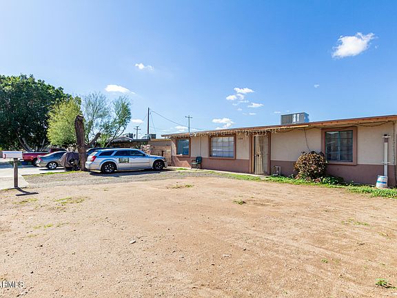 3rd image of 11214 N 18TH Drive