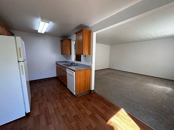 4th image of 421 & 423 S Ecols St #16B815149