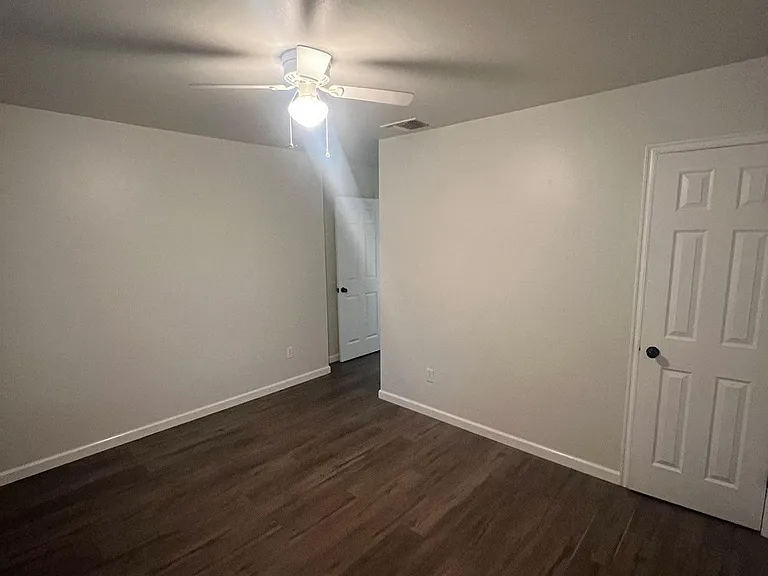 2024 Pelham Dr — Photo 2