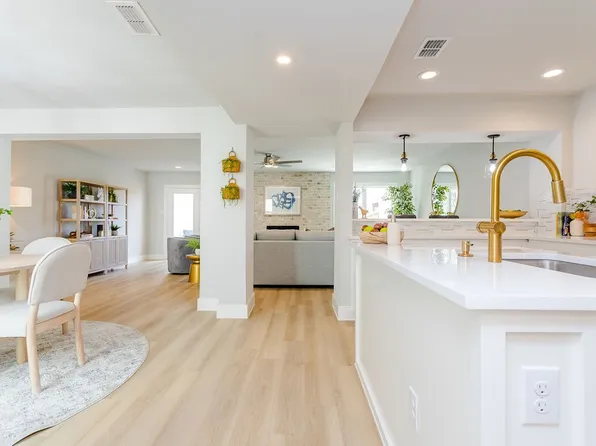 7122 Stone Meadow Cir, Rowlett, TX 75088