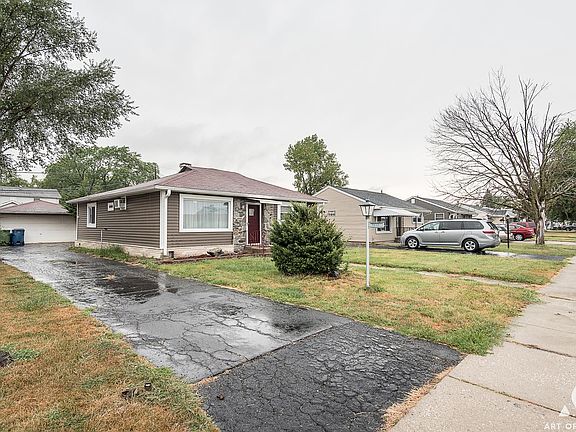 3rd image of 9640 S Nashville Ave