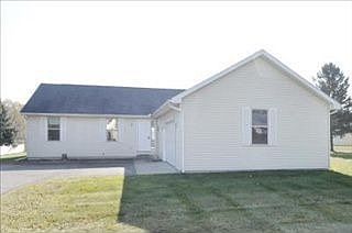 2nd image of 131 Mesa Verde Dr
